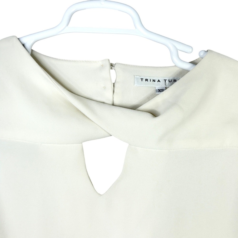 Trina Turk Akayo Keyhole Blouse Long Sleeve Ruffle Cuff Cream Feminine Top XS - Picture 5 of 12